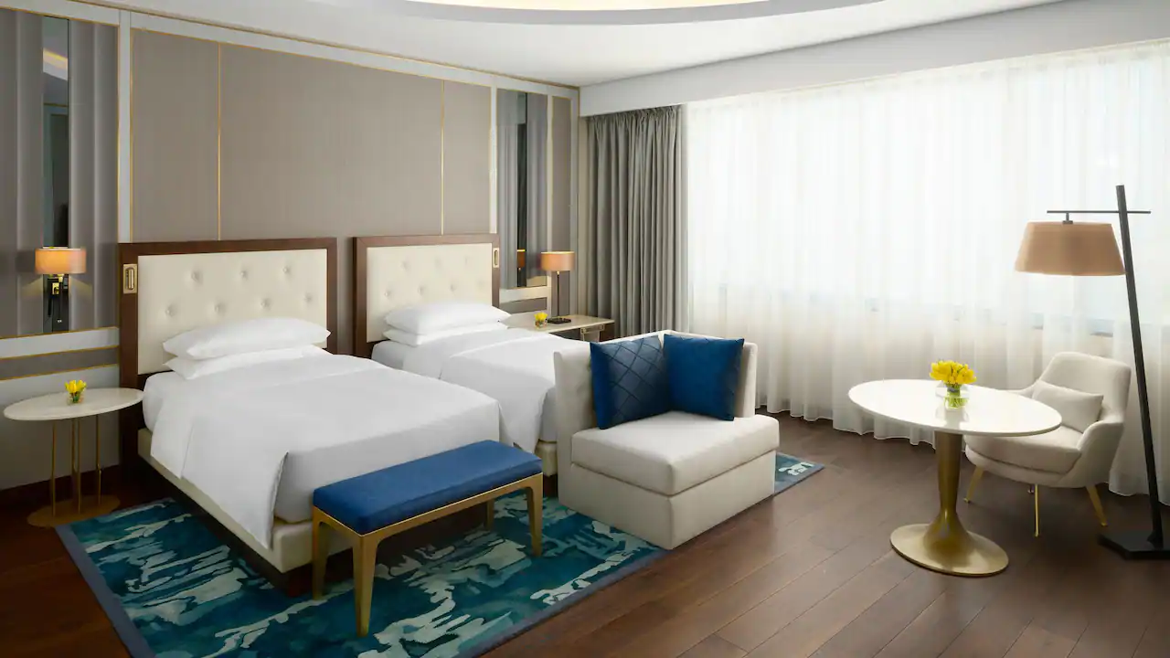 Grand-Hyatt-Al-Khobar-P009-Club-Twin-Guestroom.16x9.webp